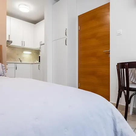 Apartmán Cosy Apartment, Near Downtown, Self Check-in *