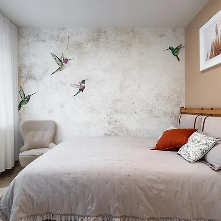 Cosy Apartment, Near Downtown, Self Check-in Trnava