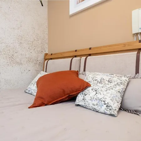 Cosy Apartment, Near Downtown, Self Check-in Apartment