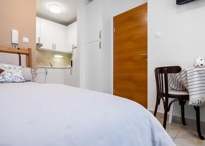 아파트 Cosy Apartment, Near Downtown, Self Check-in *