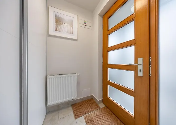 Cosy Apartment, Near Downtown, Self Check-in Διαμέρισμα Τρνάβα